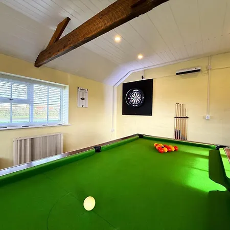 3 Bed In Oc-s35053 * Ebberston