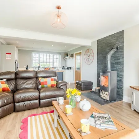3 Bed In Oc-s35053 Ebberston