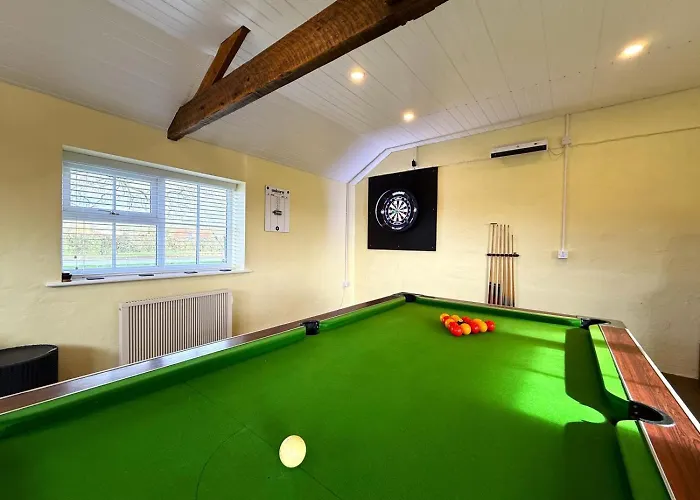 3 Bed In Oc-s35053 * Ebberston