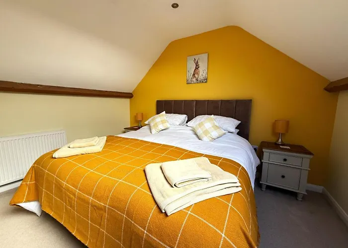 3 Bed In Oc-s35053 Ebberston