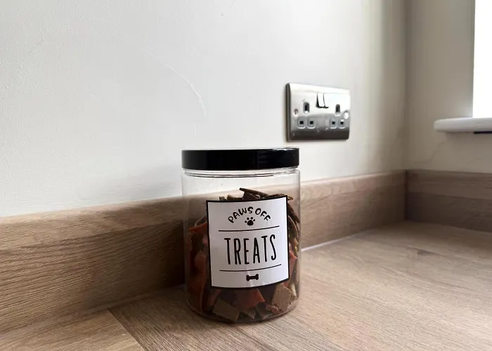 3 Bed In Oc-s35053 *